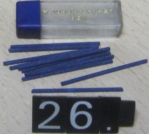26 CAJITA MINAS JOHANN FABER 824  AZULES